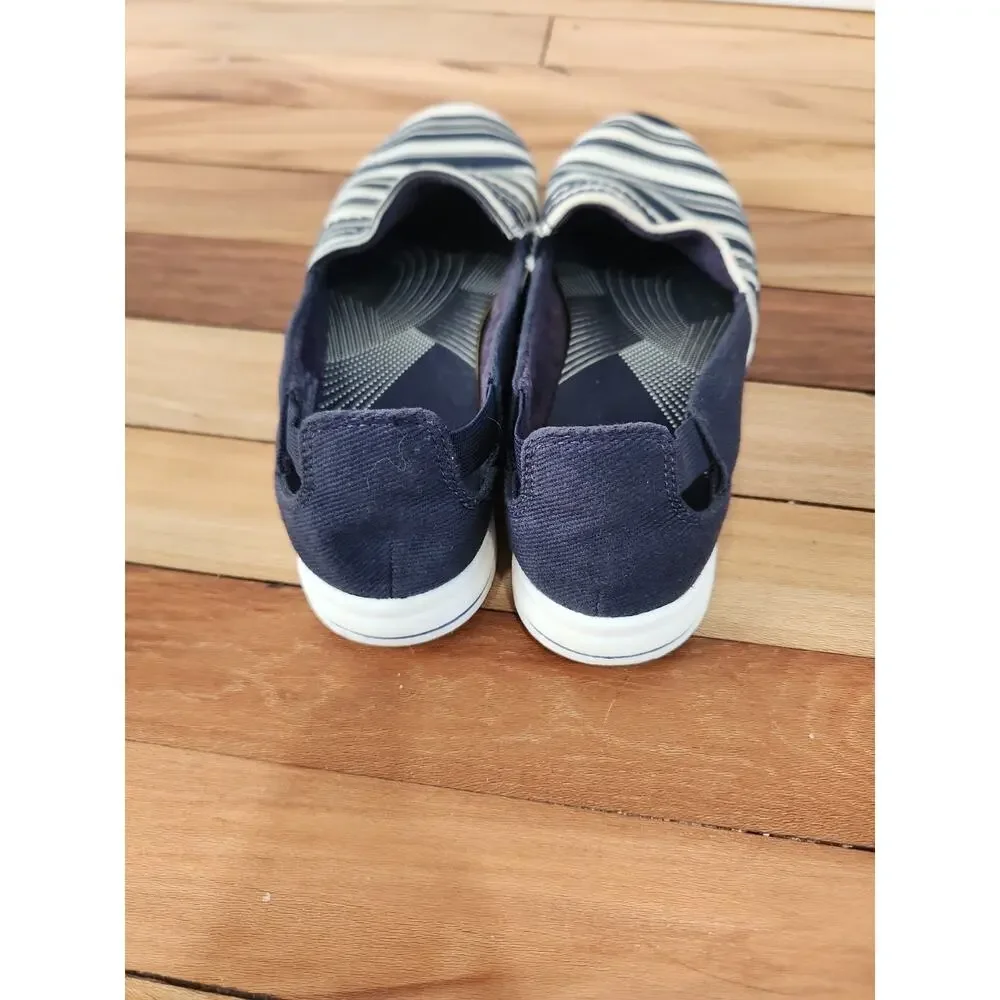 Clarks cloudsteppers sneakers